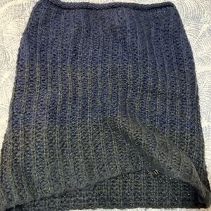 Guess Black and Gray Knit Scarf